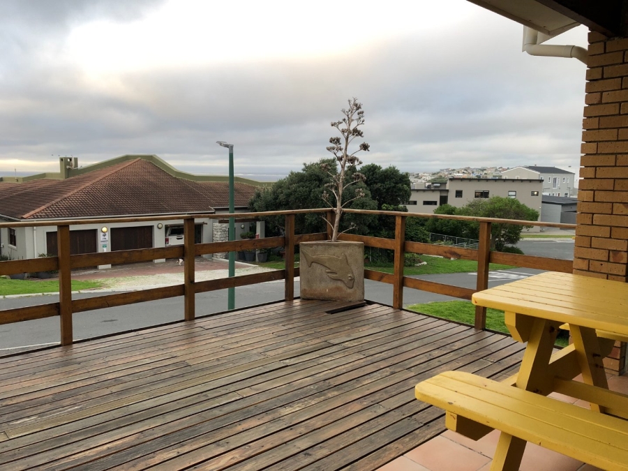 3 Bedroom Property for Sale in Perlemoenbaai Western Cape